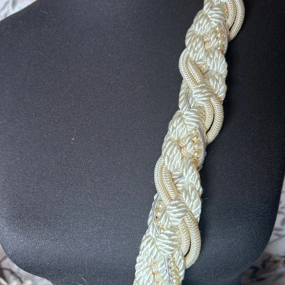 Vintage 80s Ivory Braided Rope Belt | Pearl Accent Statement Waist Belt - Picture 6 of 7